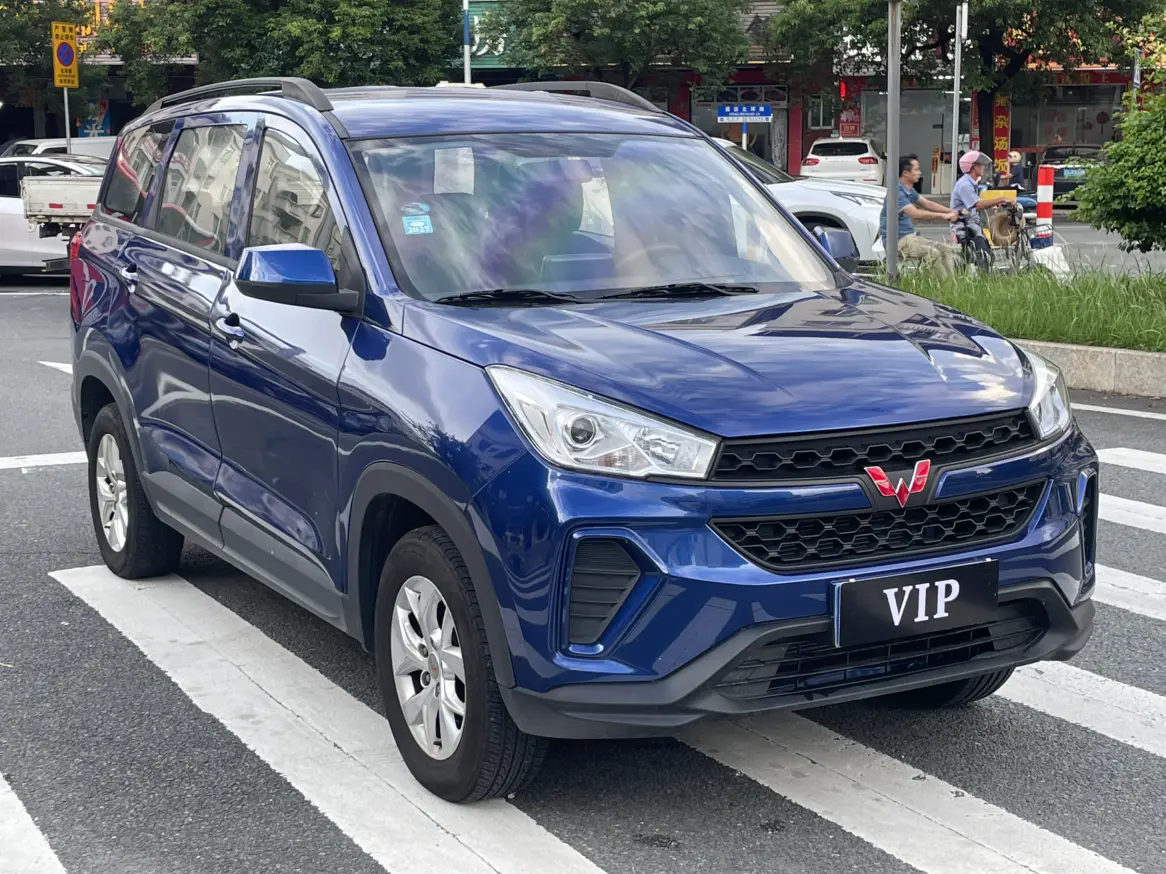 Wuling Hongguang S3