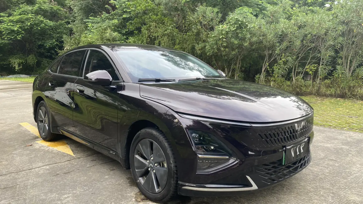 Wuling Starlight PHEV