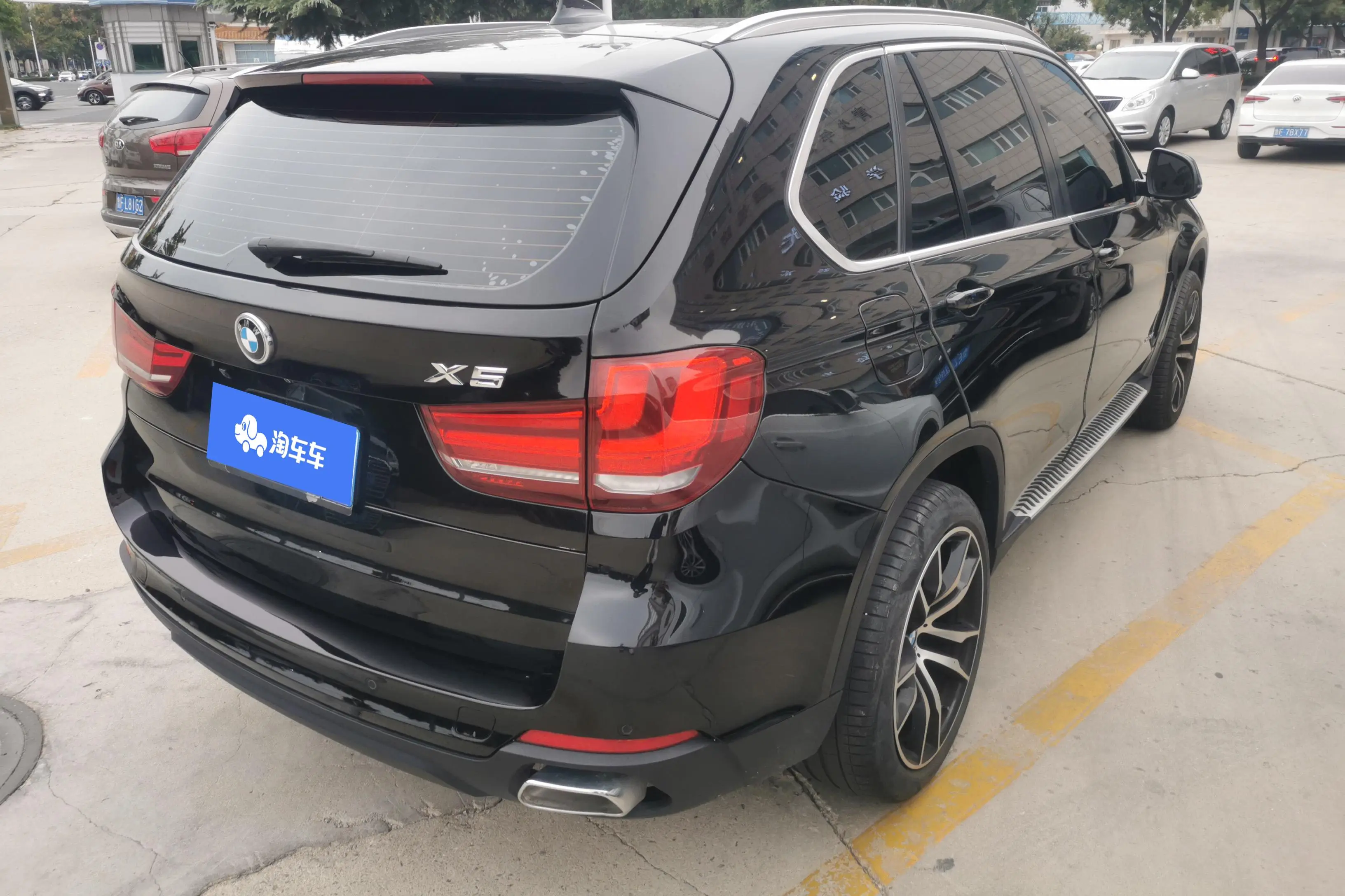 BMW X5 (imported)