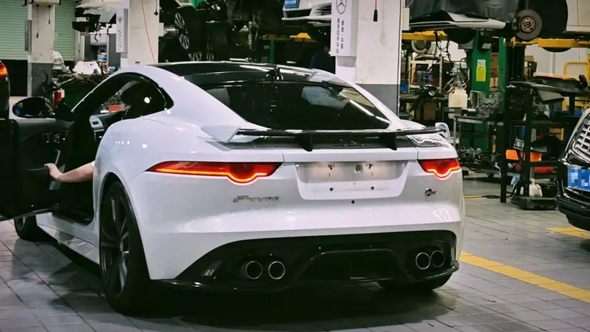 Jaguar F-TYPE