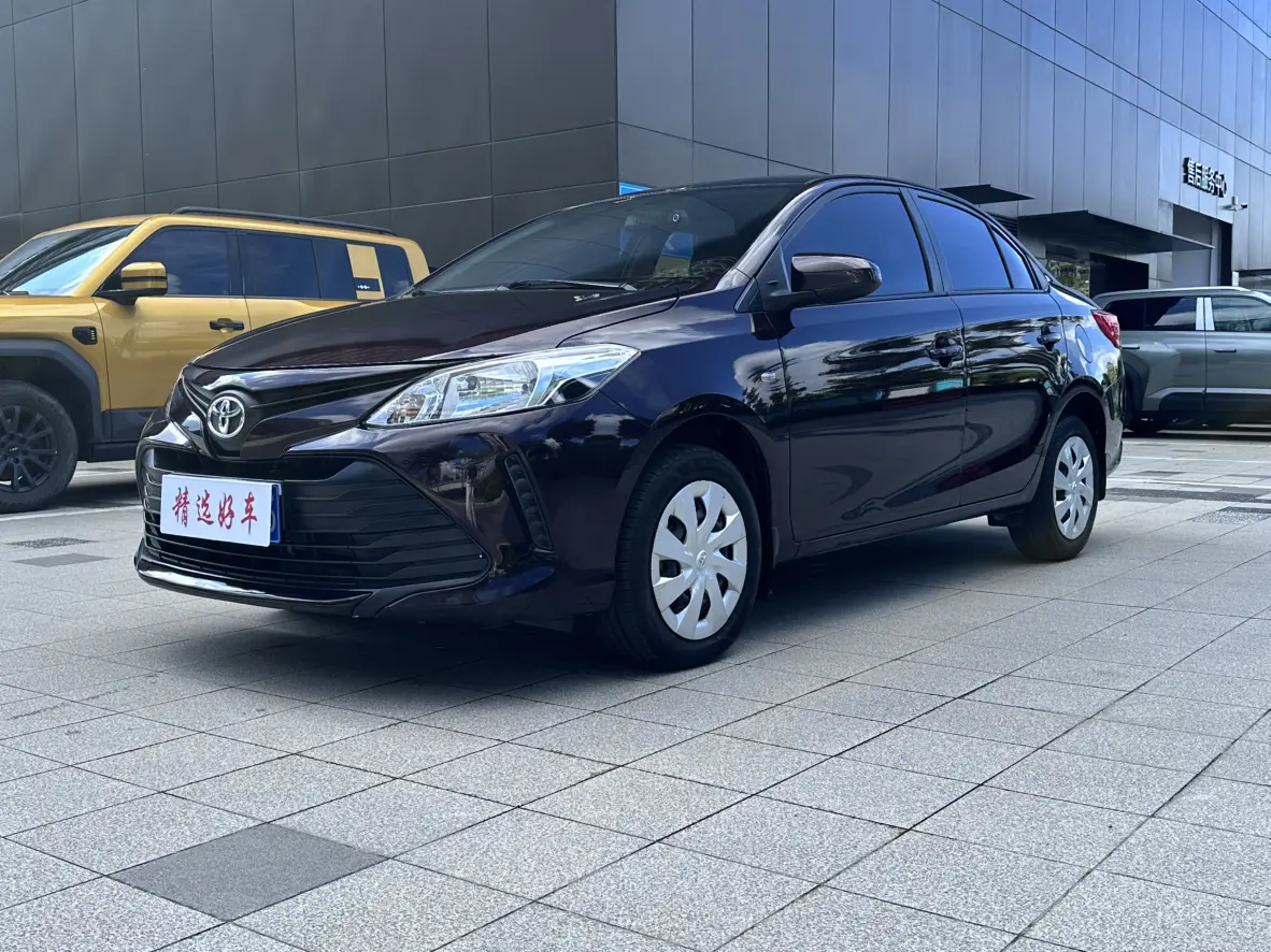 Toyota Vios  из Китая