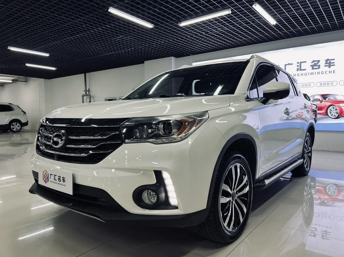 GAC Trumpchi GS4