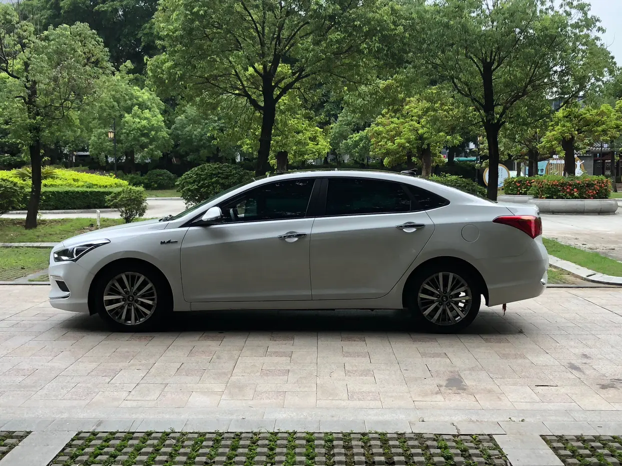 Hyundai Famous pictures