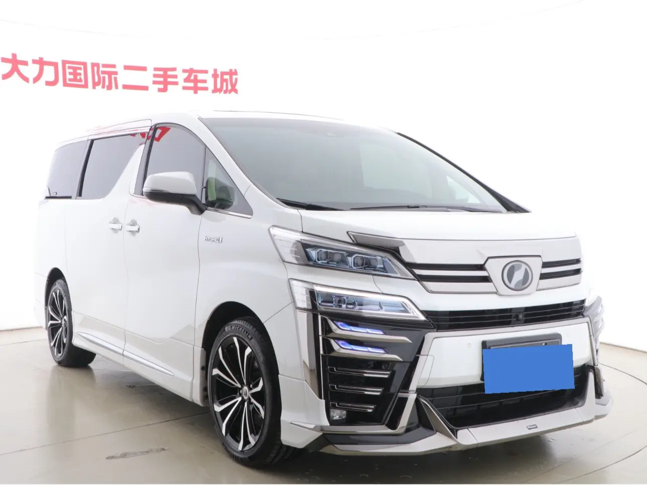 Toyota Crown Wellfire