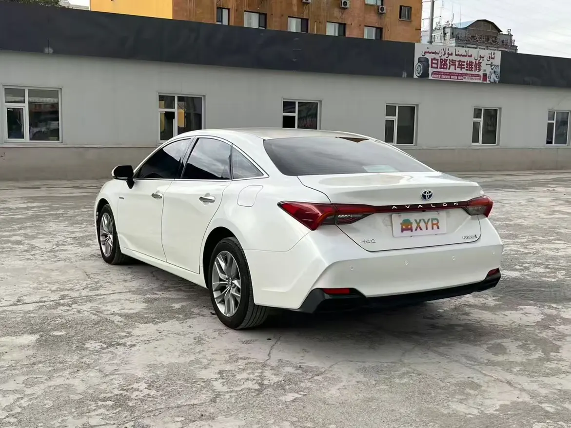 Toyota Avalon