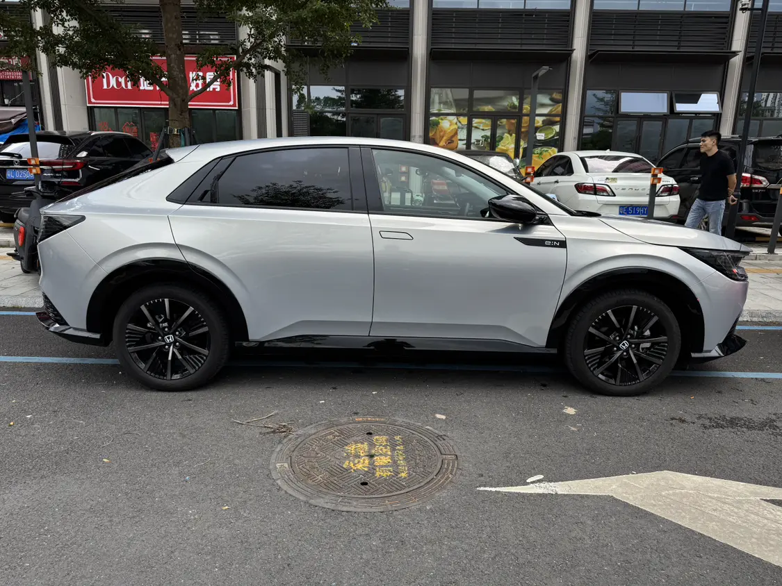 Honda E:NP2 Ji Pai 2