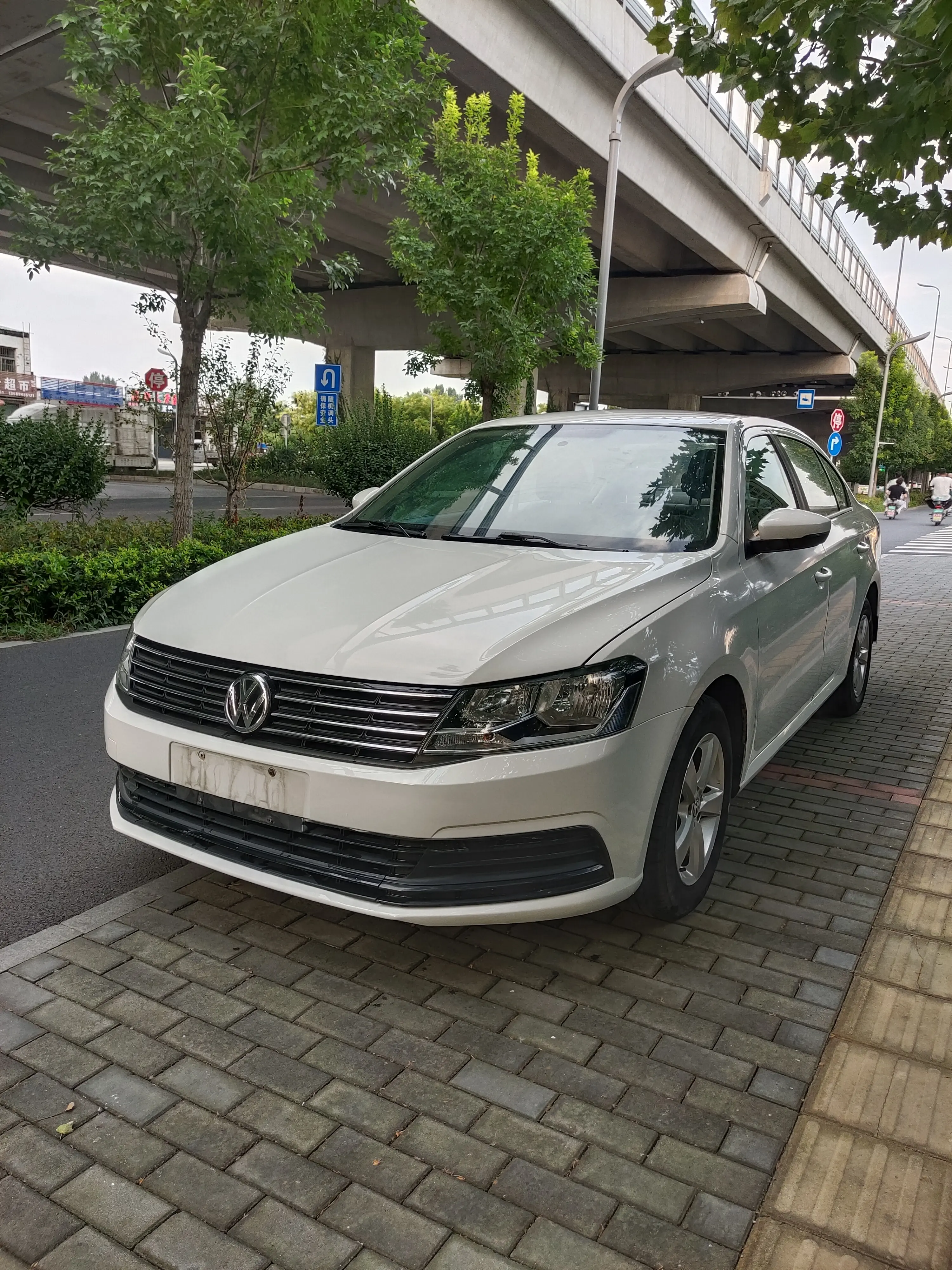 Volkswagen Lavida  из Китая