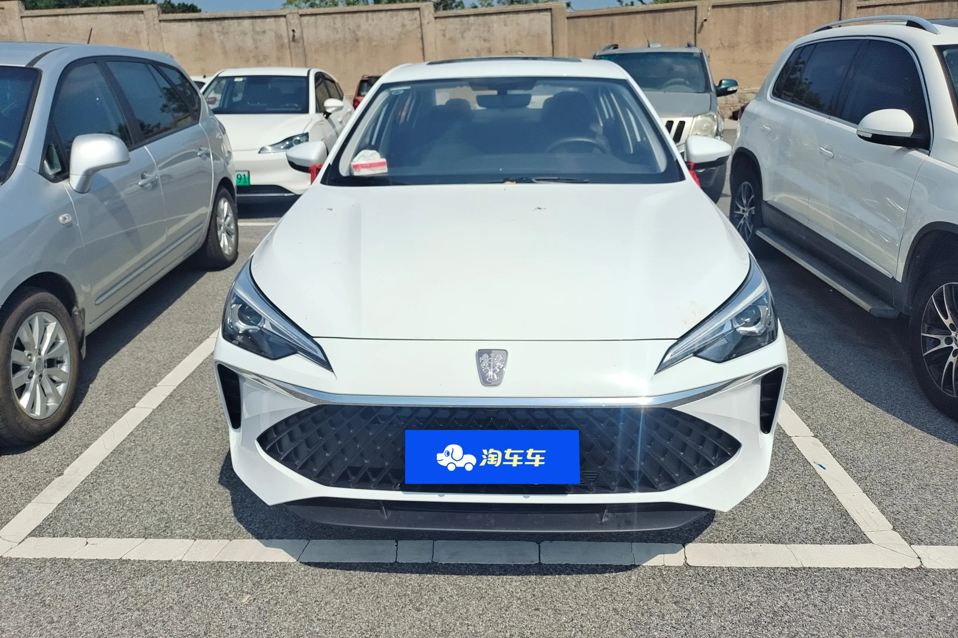 Roewe i5  из Китая