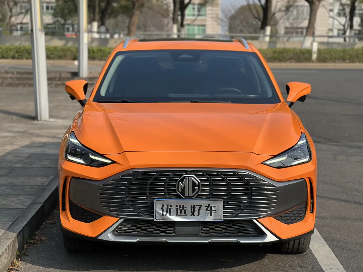 MG ONE  из Китая