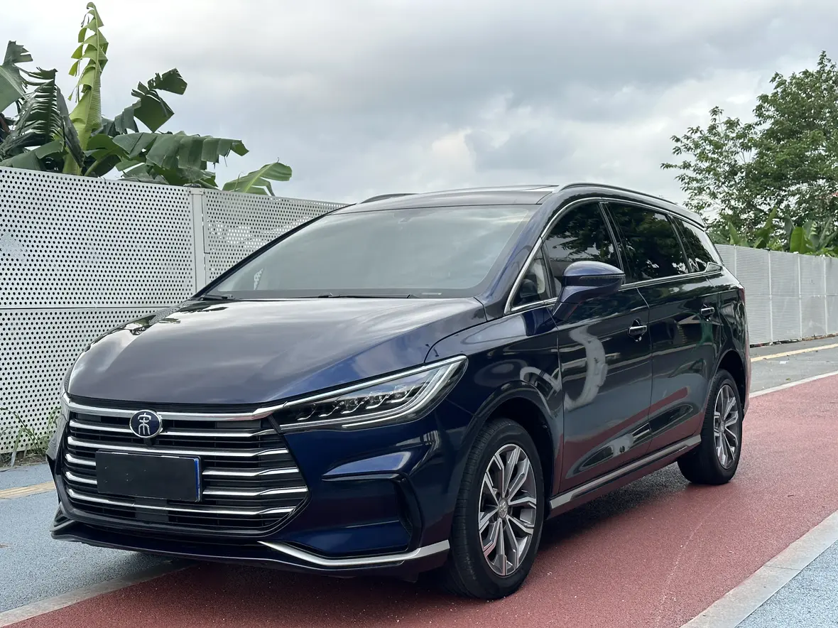 BYD Song MAX  из Китая