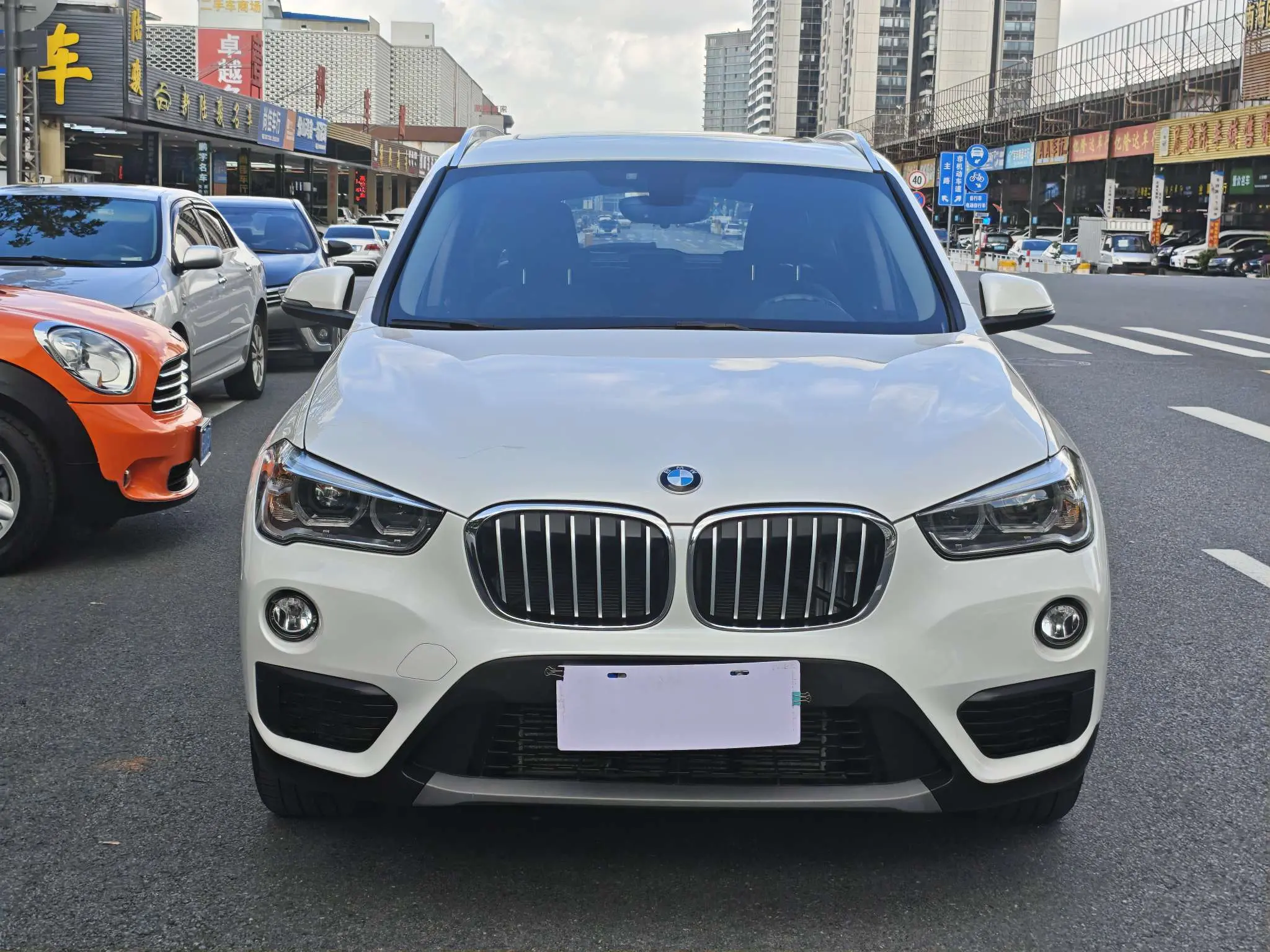 BMW X1