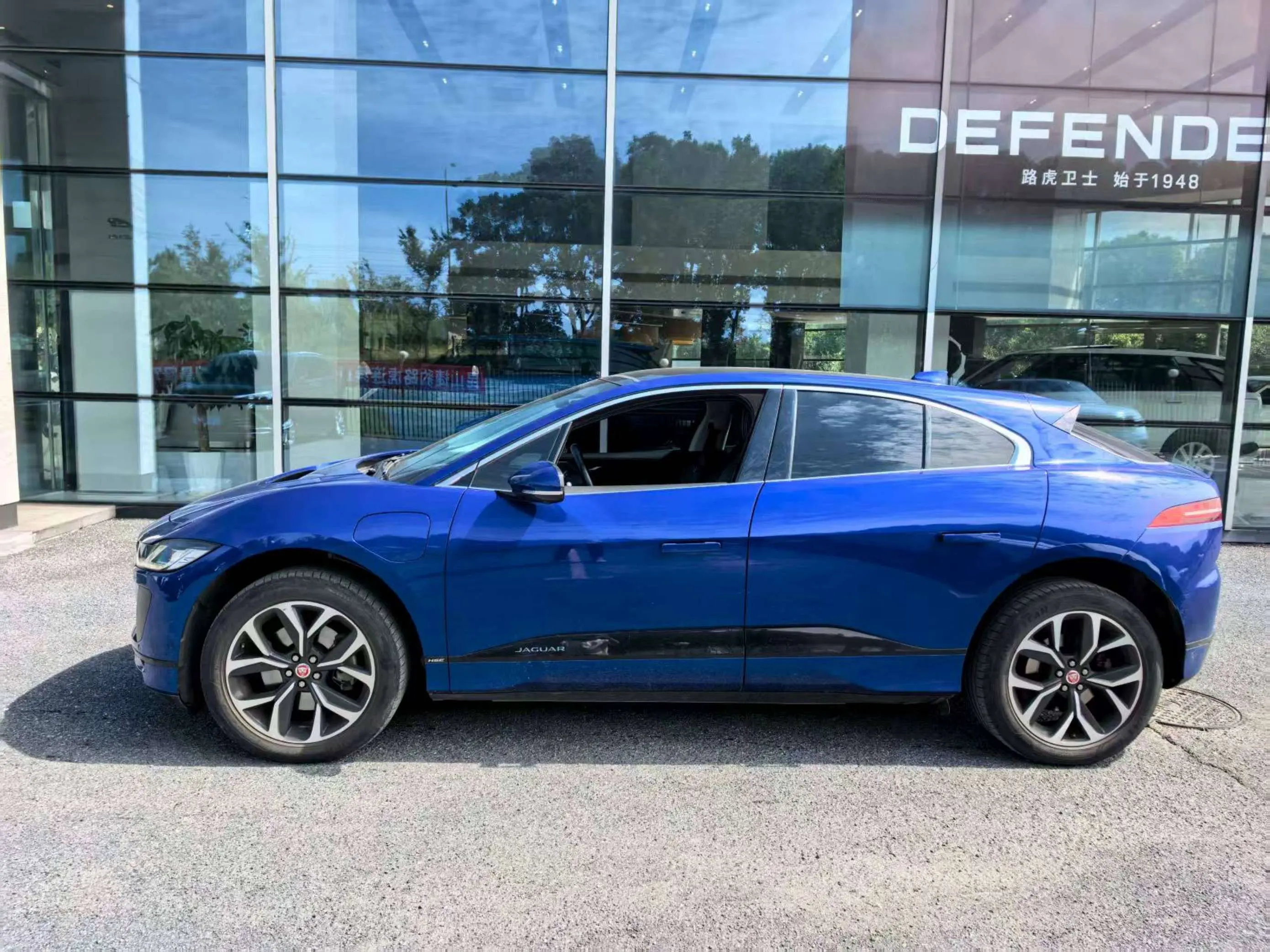 Jaguar I-PACE
