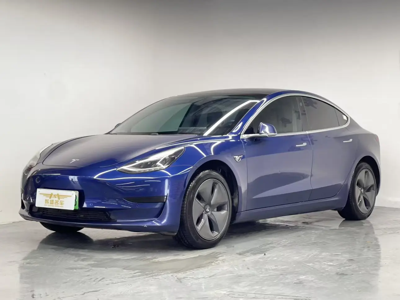 Tesla Model 3  из Китая