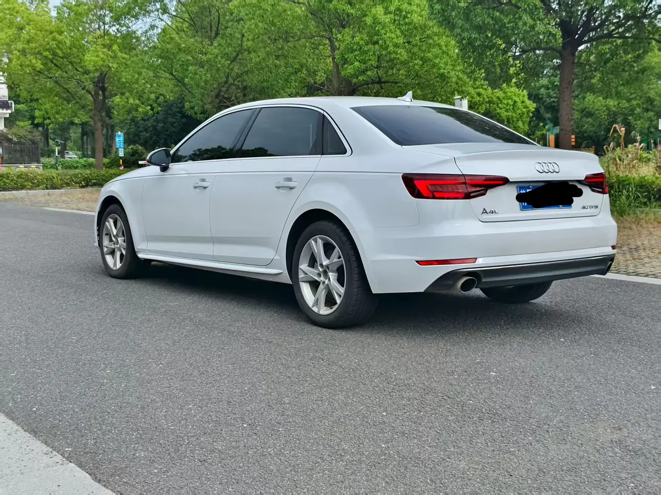 Audi A4L