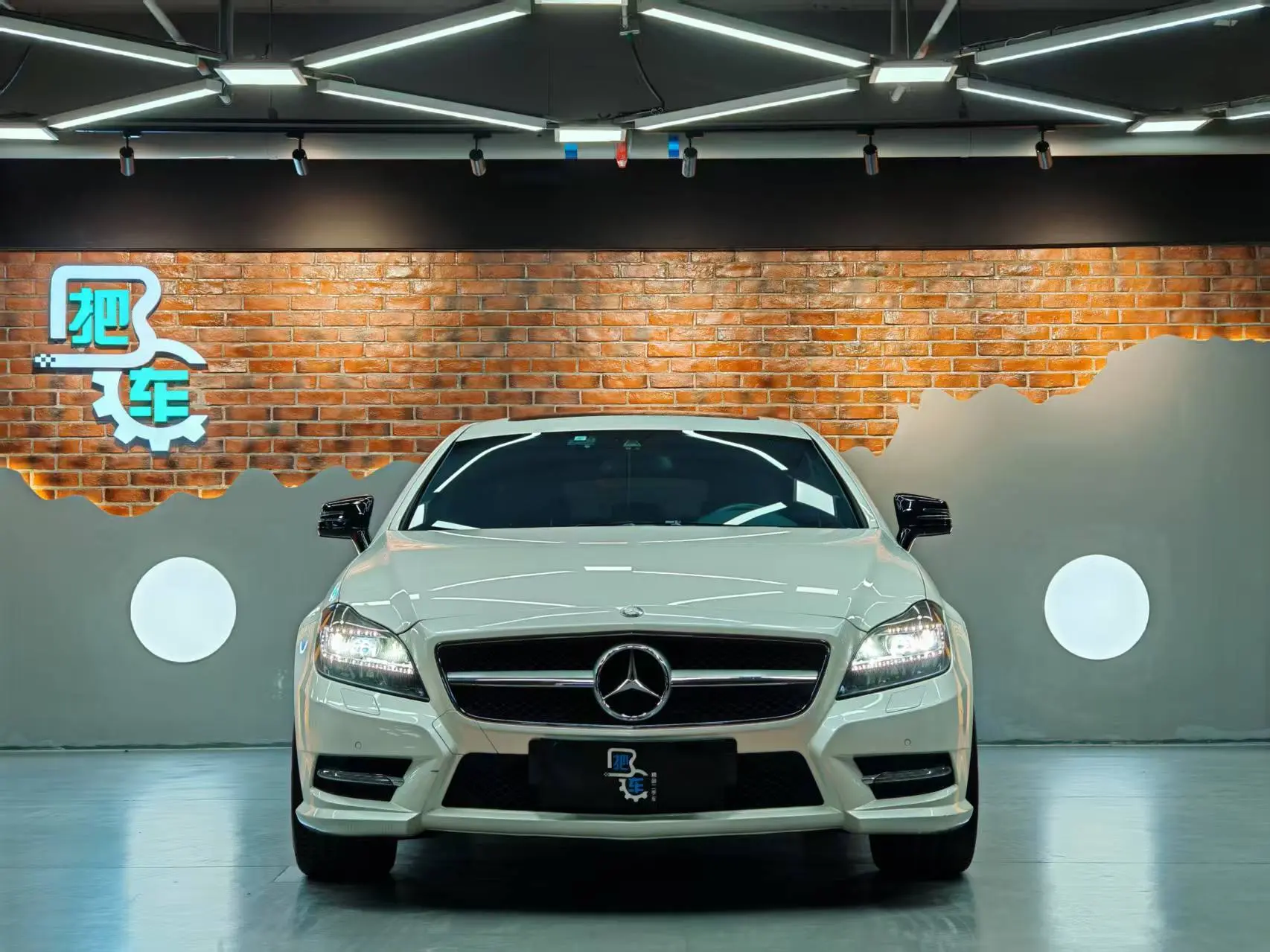 Mercedes-Benz Mercedes Benz CLS