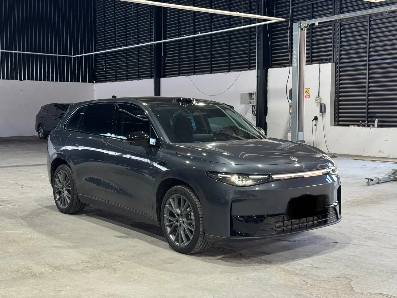 Leapmotor Zero running C10