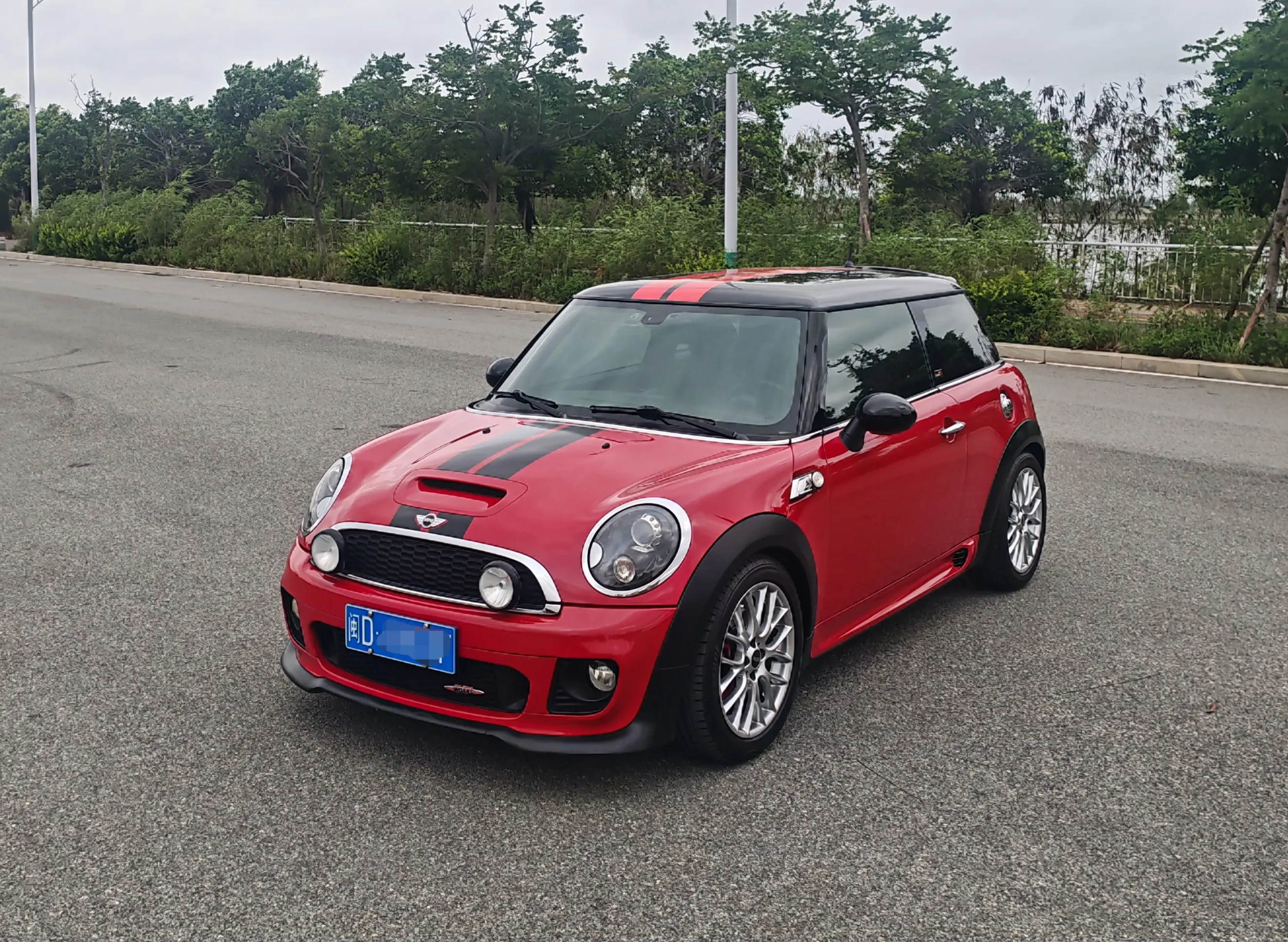 MINI MINI