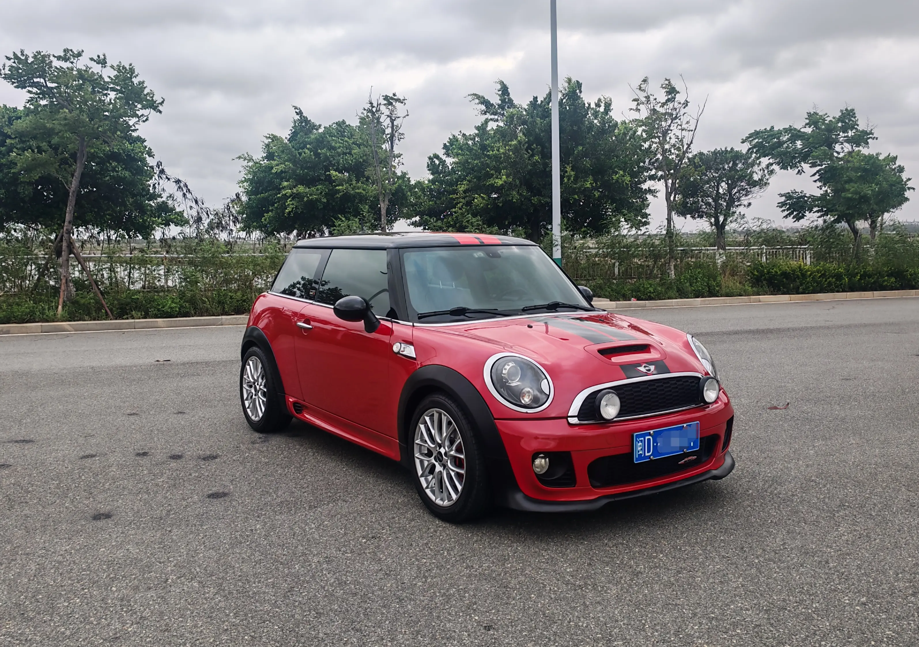 MINI MINI