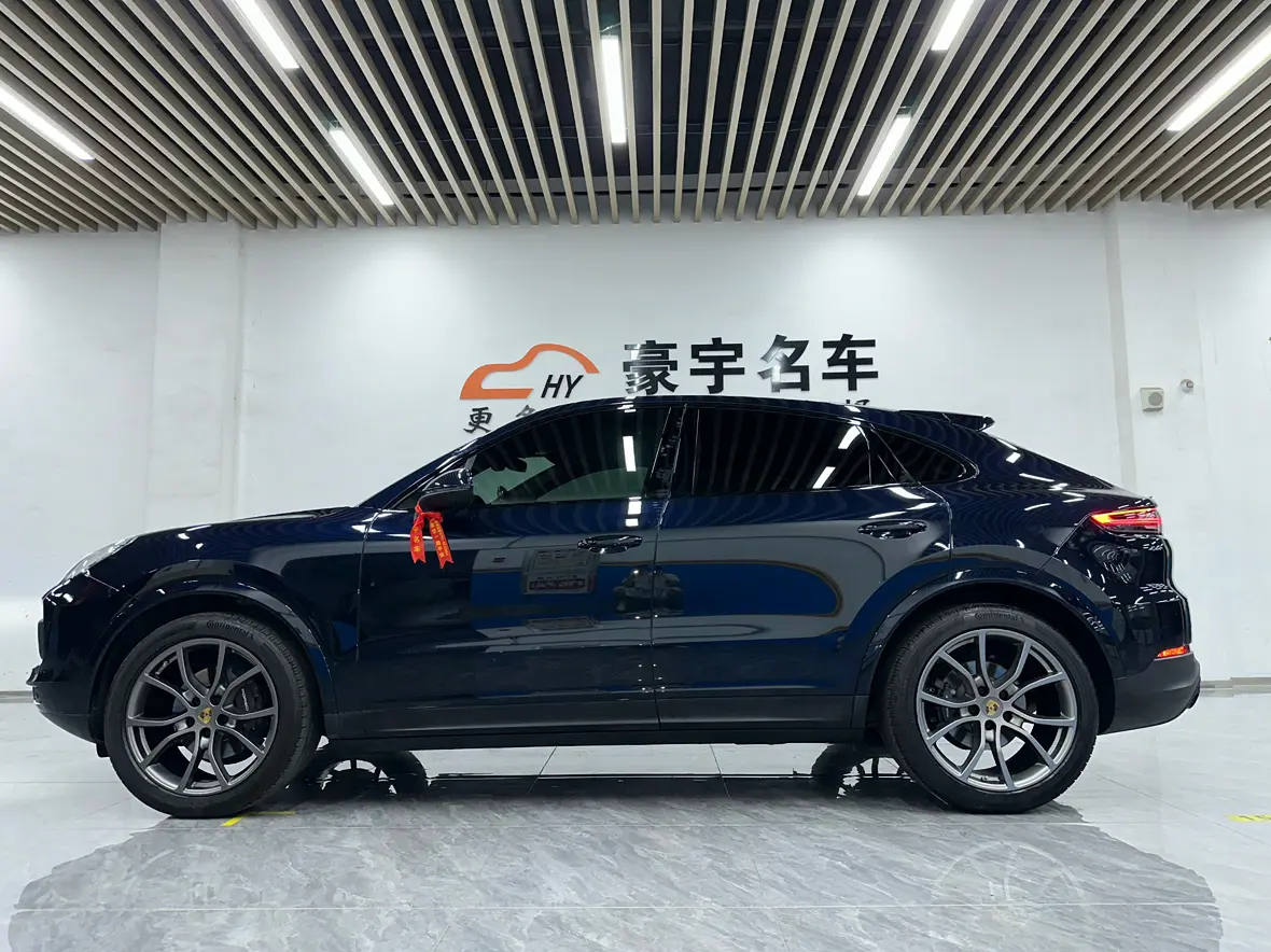 Porsche Cayenne Coupe