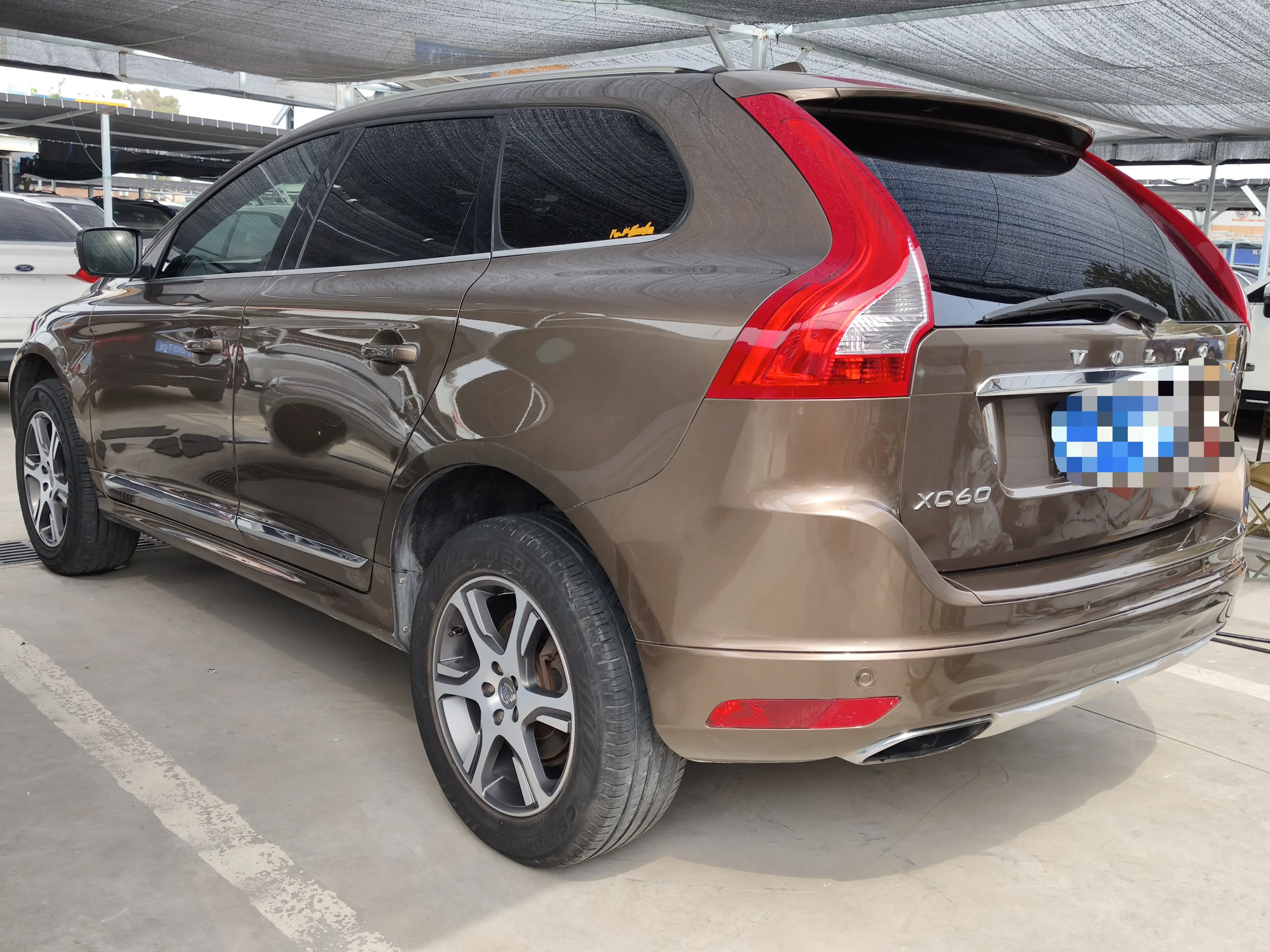 Volvo XC60 (imported)