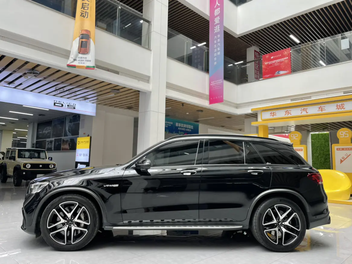 Mercedes-Benz GLC AMG