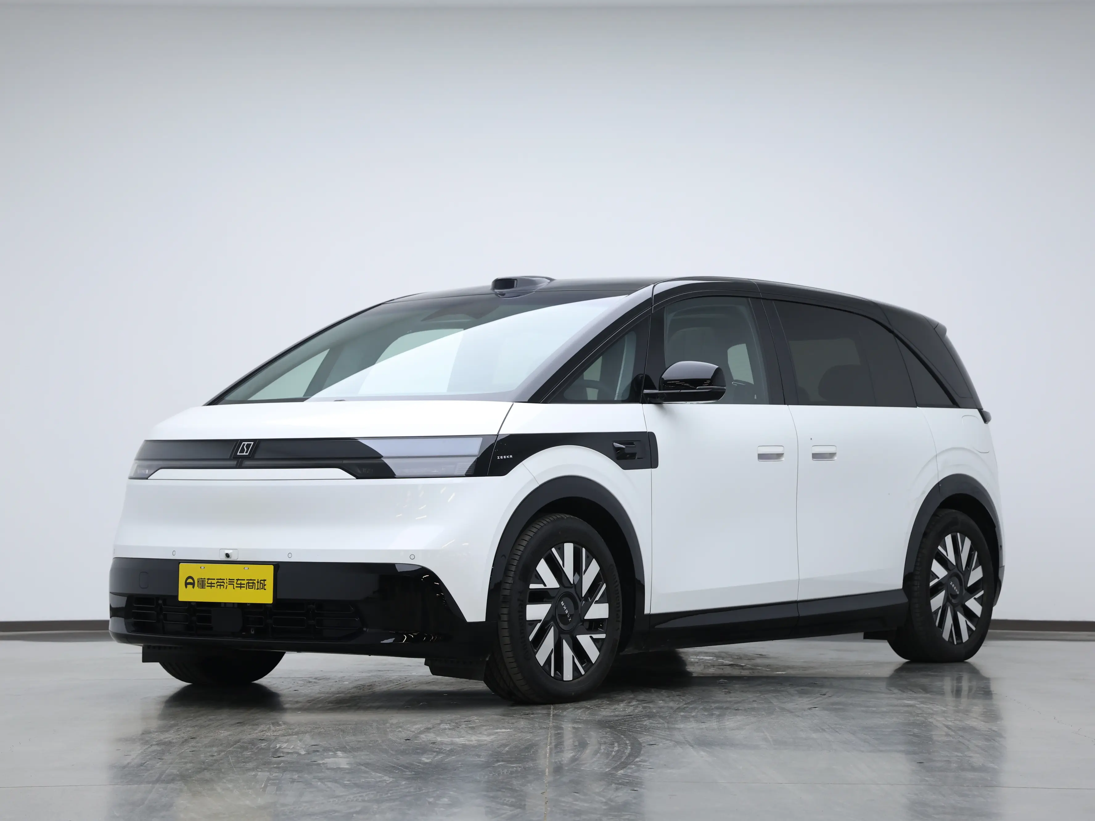 ZEEKR MIX