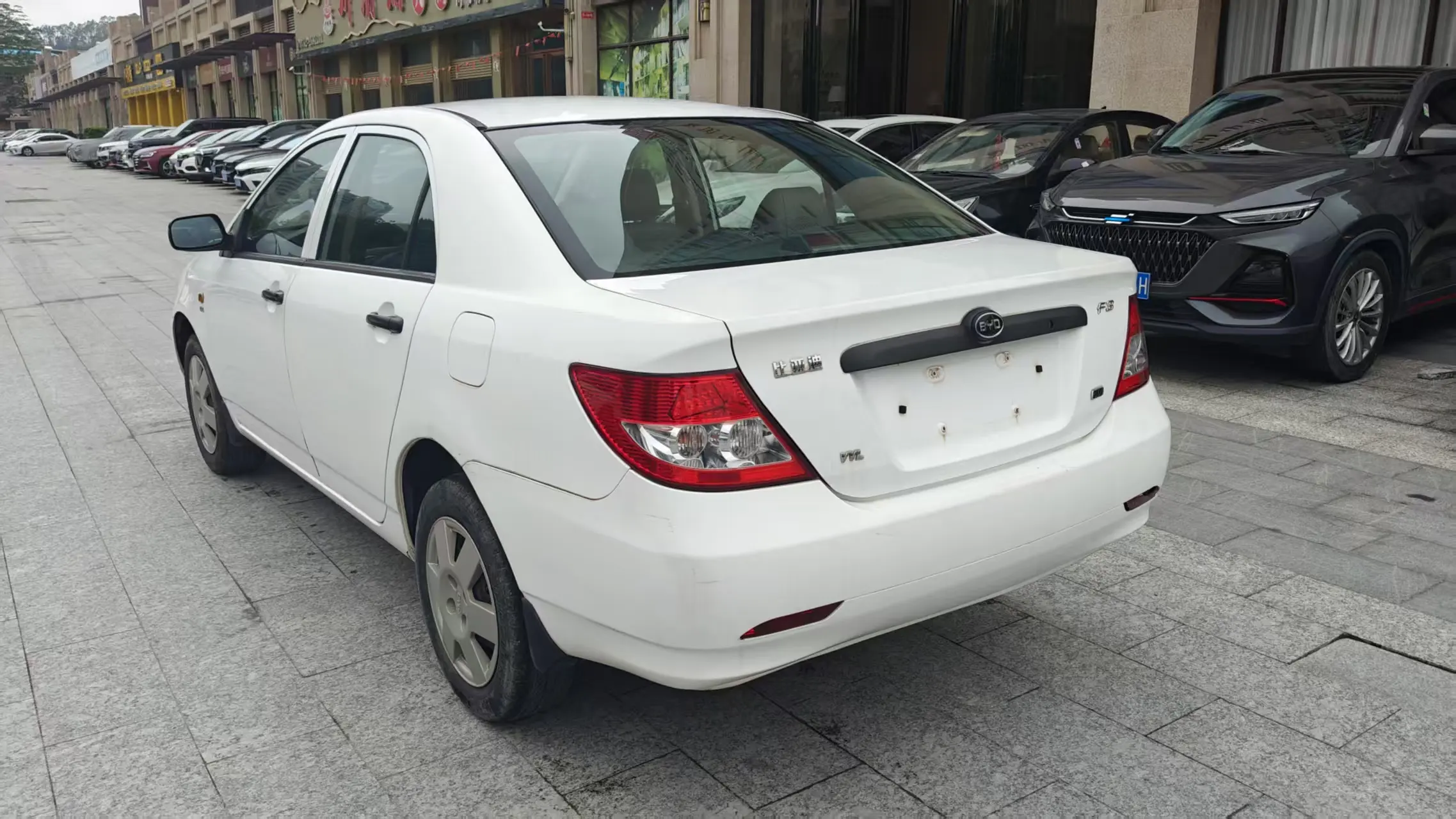 BYD F3