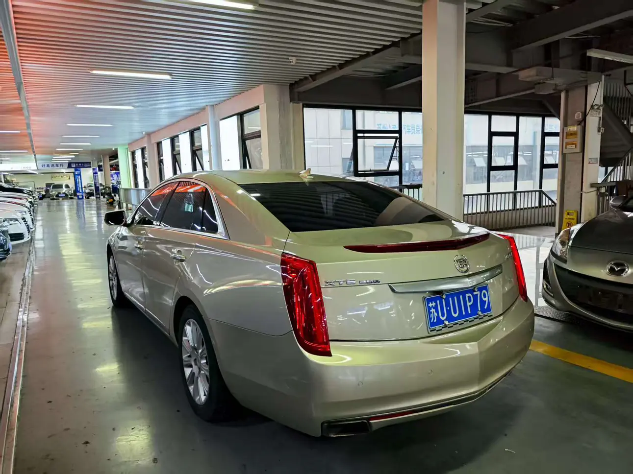 Cadillac XTS