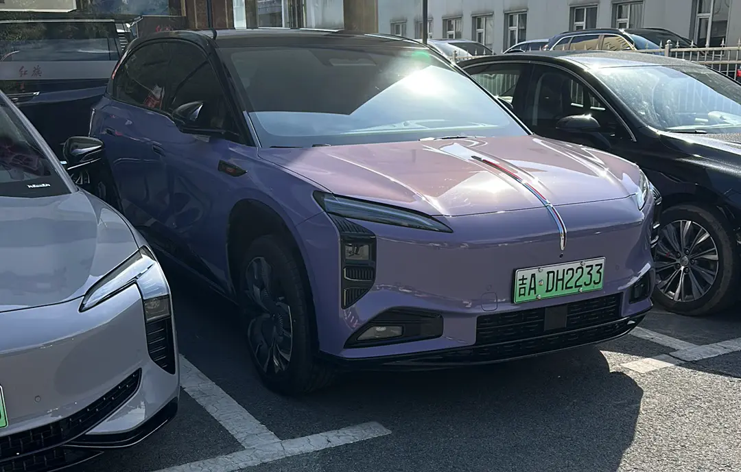 Hongqi Red Flag Tiangong 08