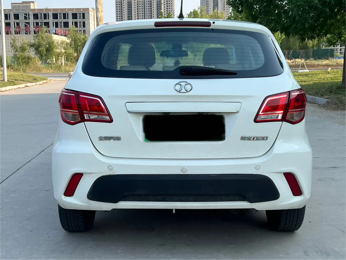 BAIC Shenbao D20