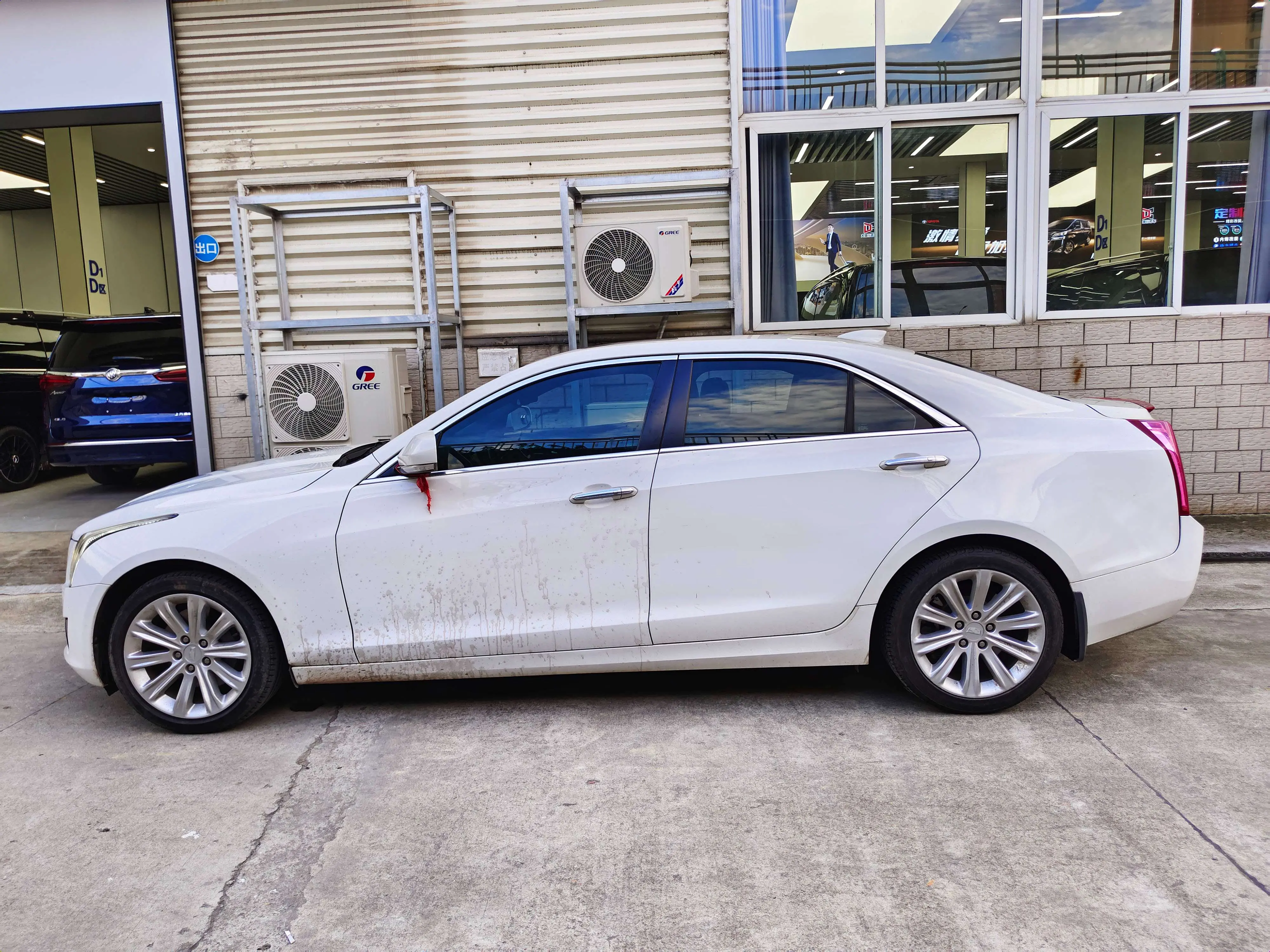 Cadillac ATS-L