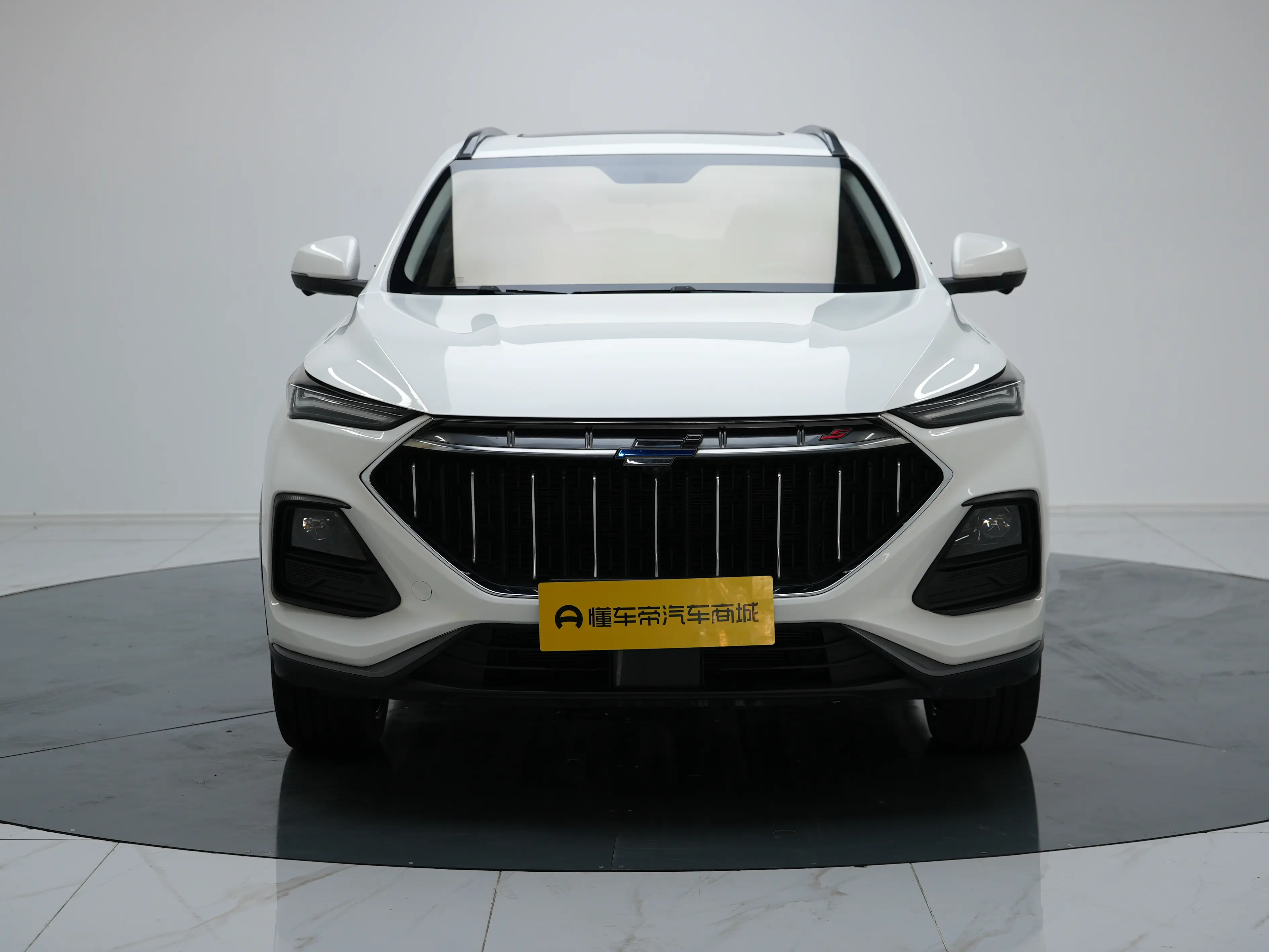 Oshan Changan Auchan X5