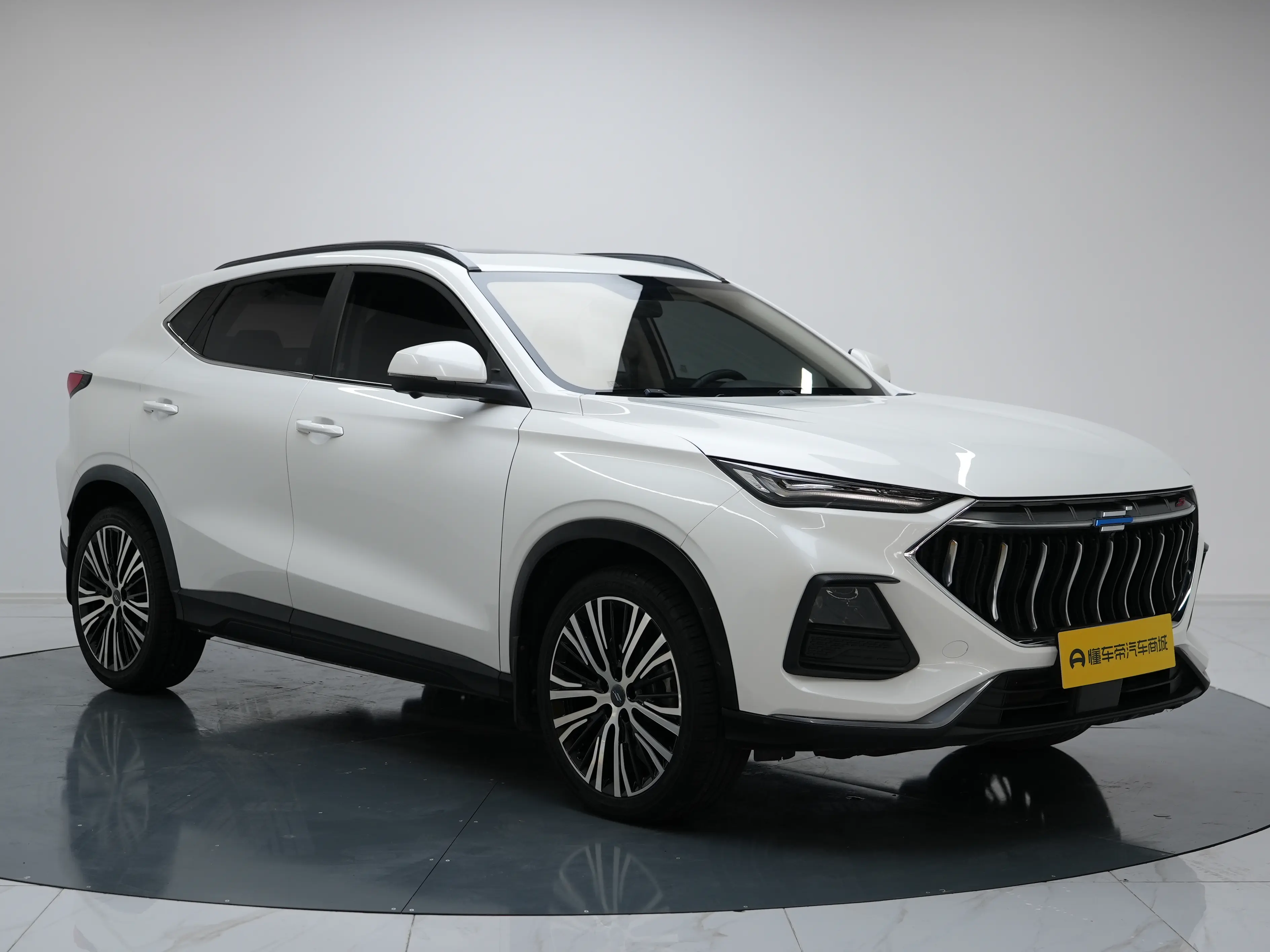 Oshan Changan Auchan X5