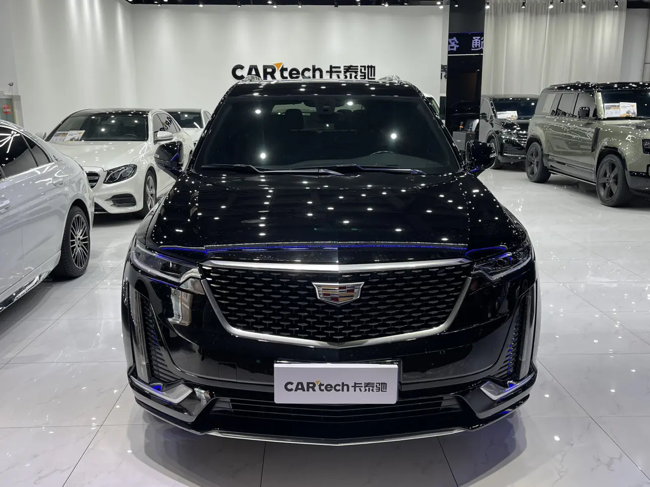 Cadillac XT6