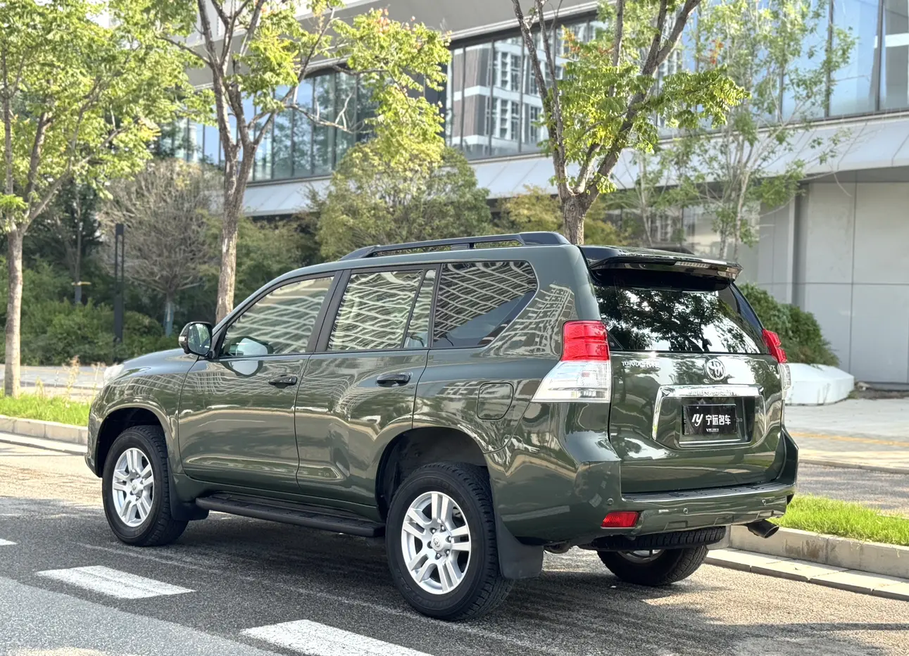 Toyota Prado