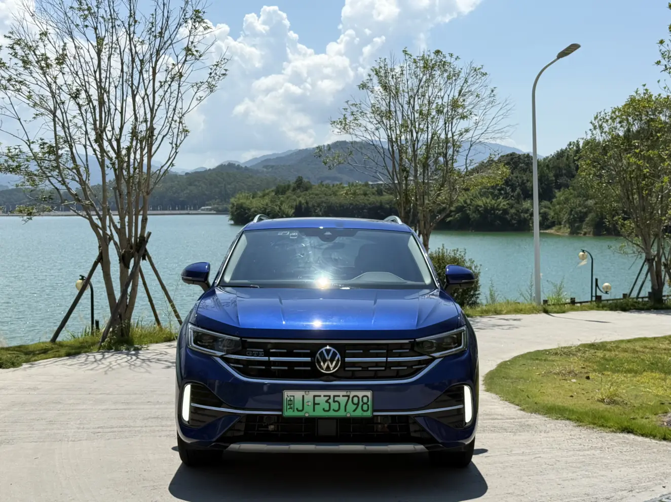 Volkswagen Tayron GTE  из Китая