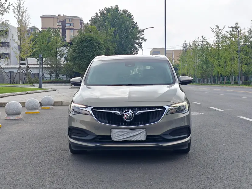 Buick GL6