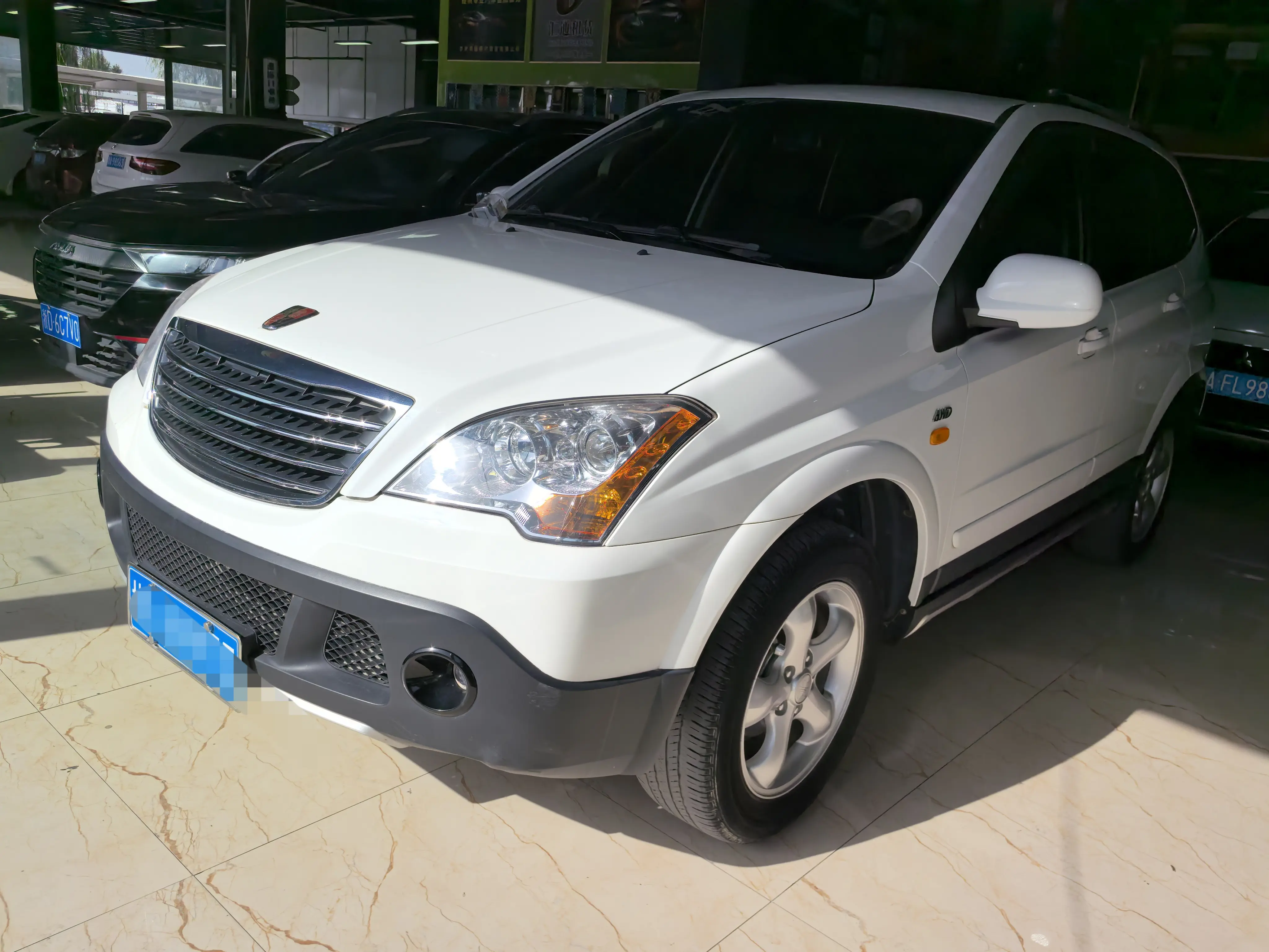 Roewe W5  из Китая