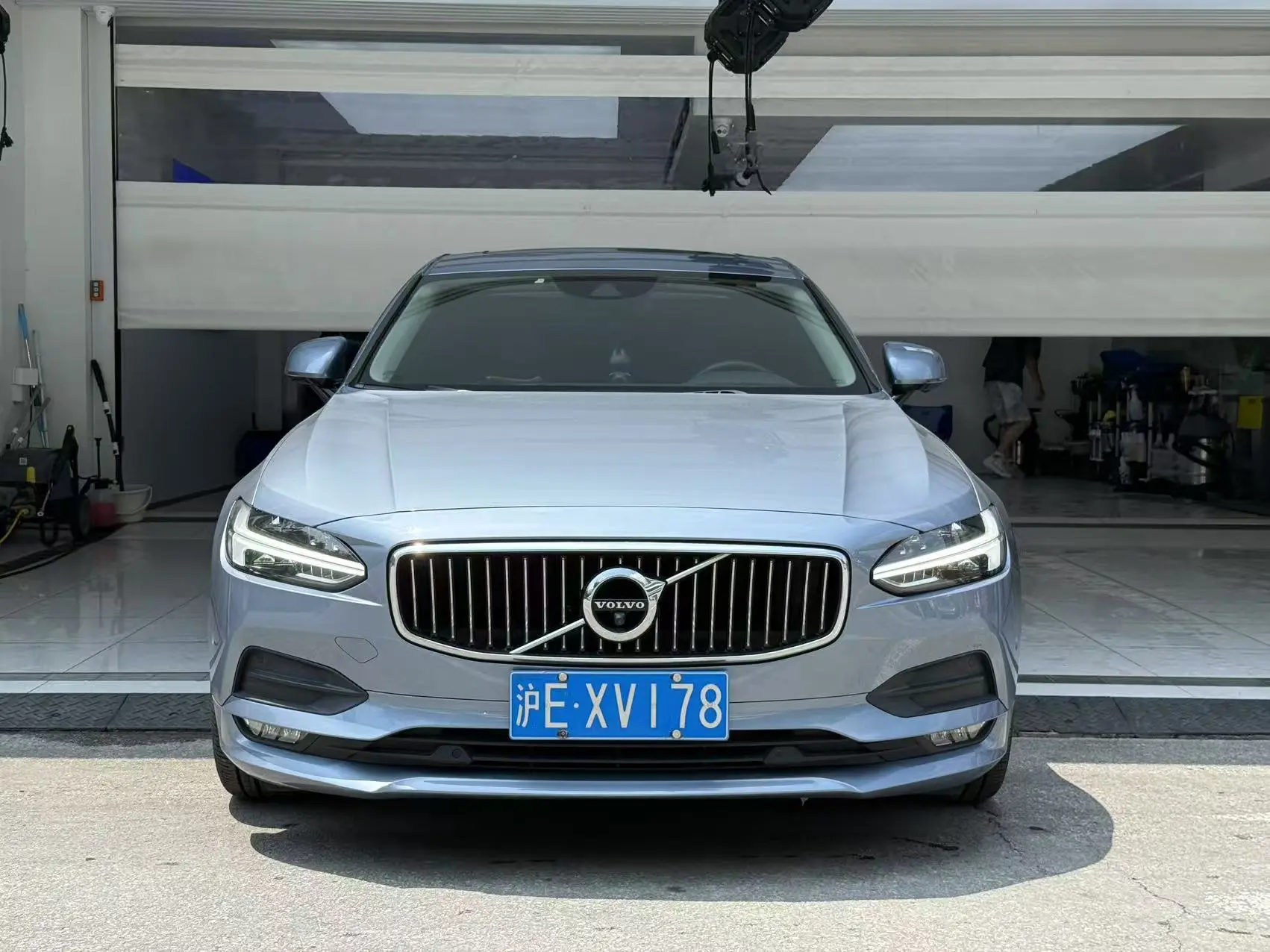 Volvo S90