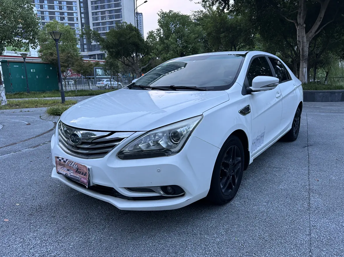 BYD G5  из Китая