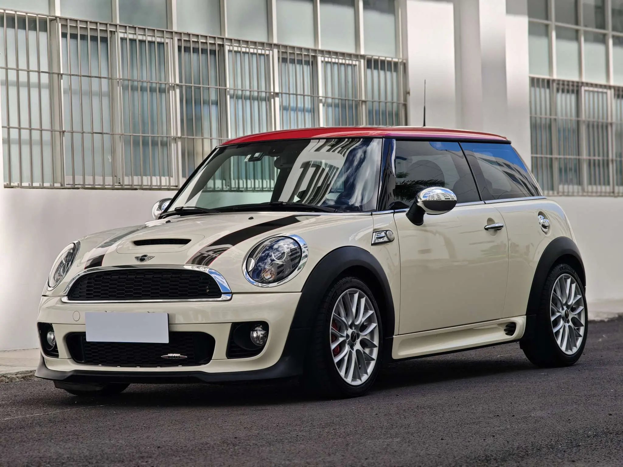 MINI JCW