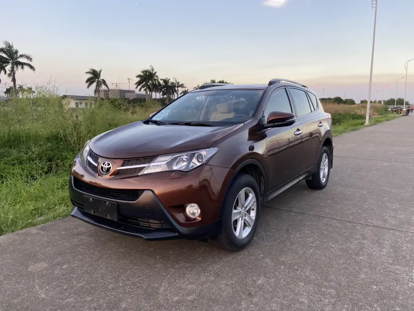 Toyota RAV4  из Китая