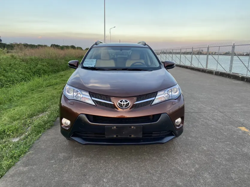 Toyota RAV4  из Китая