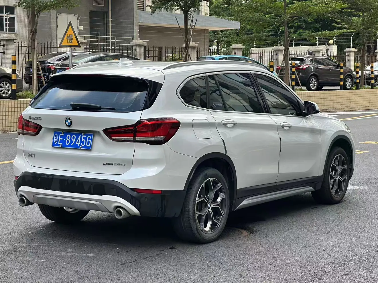 BMW X1