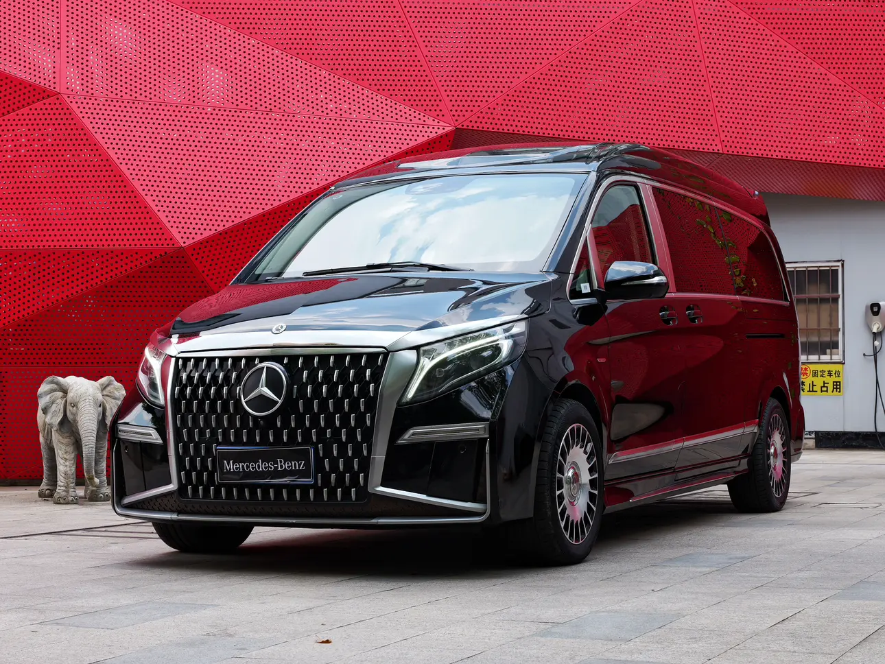 Mercedes-Benz Mercedes Benz V Class