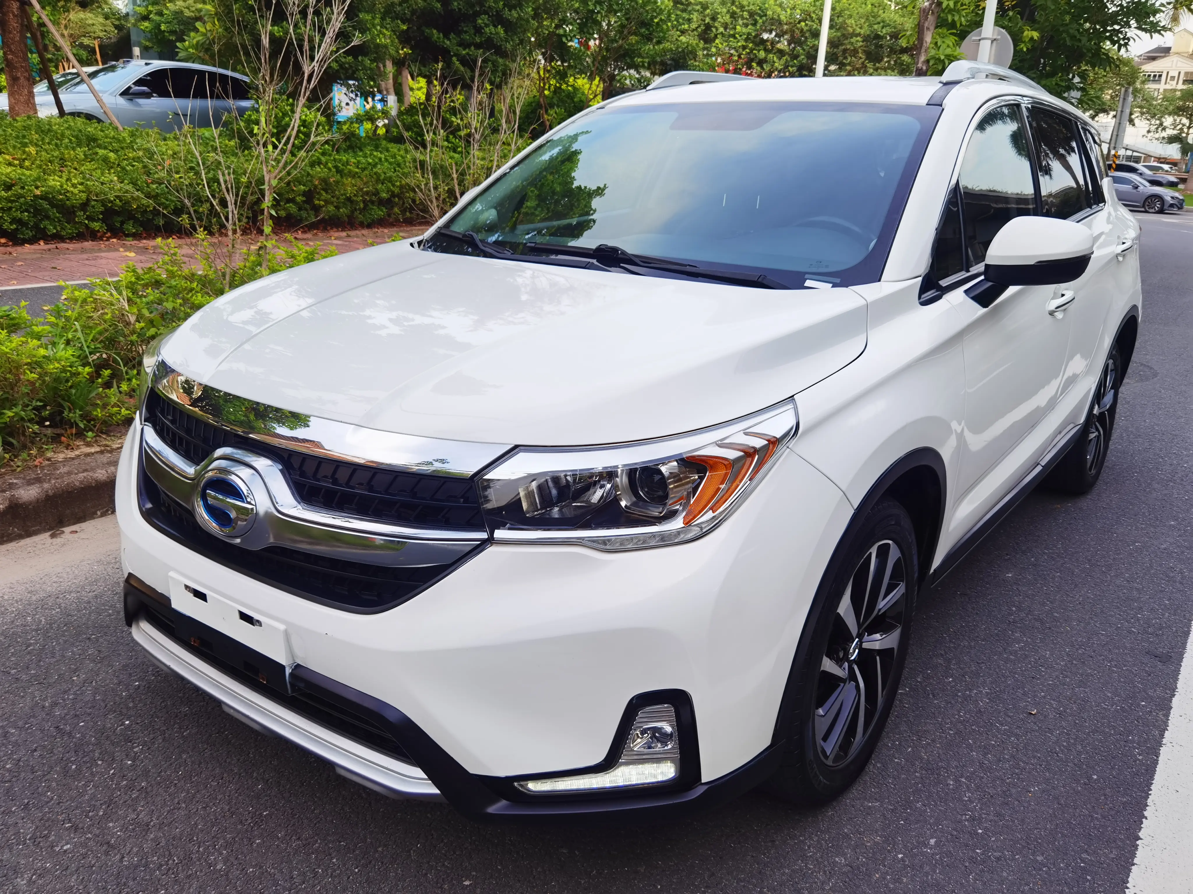 GAC Qizhi PHEV  из Китая