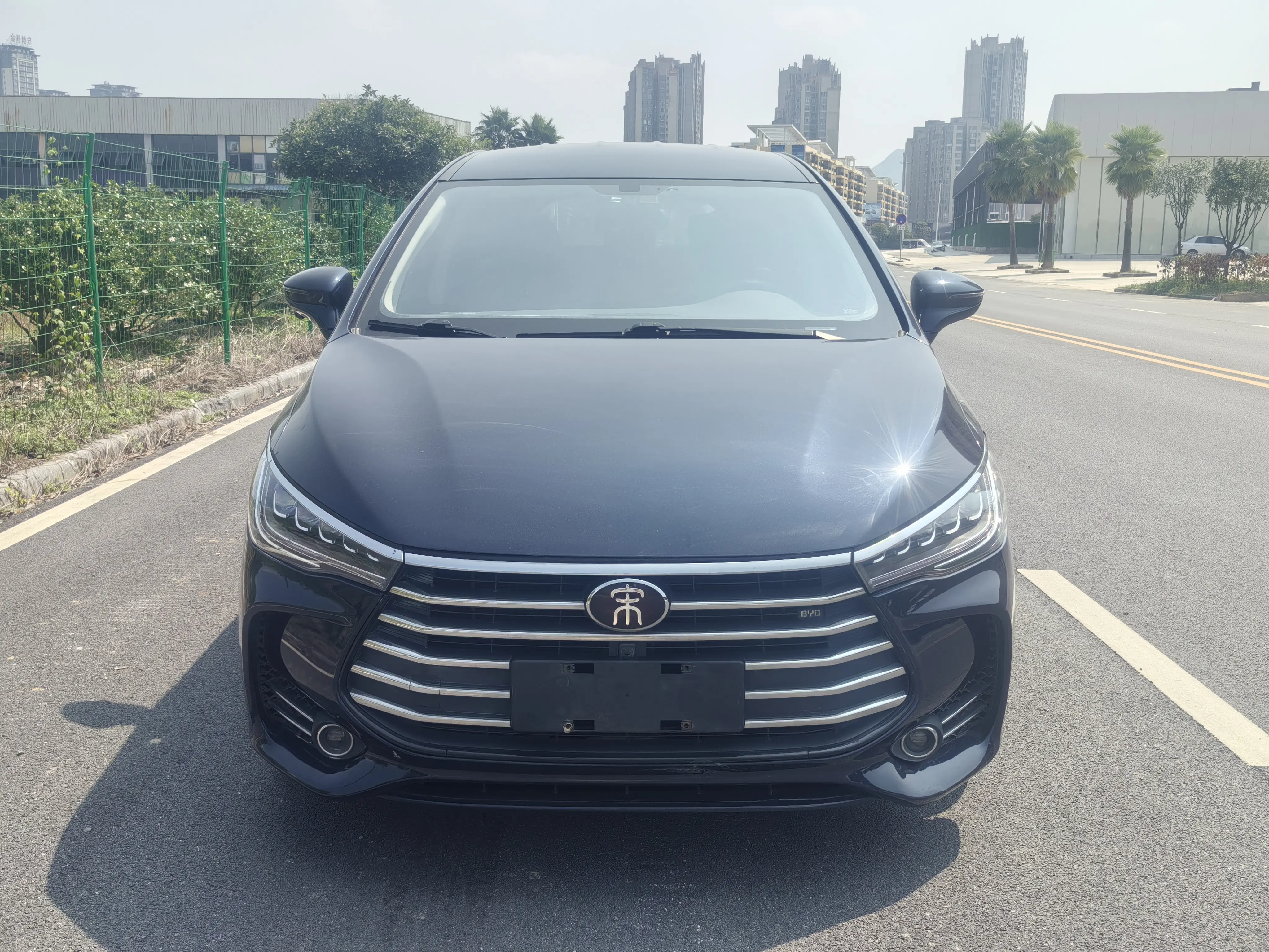 BYD Song MAX  из Китая