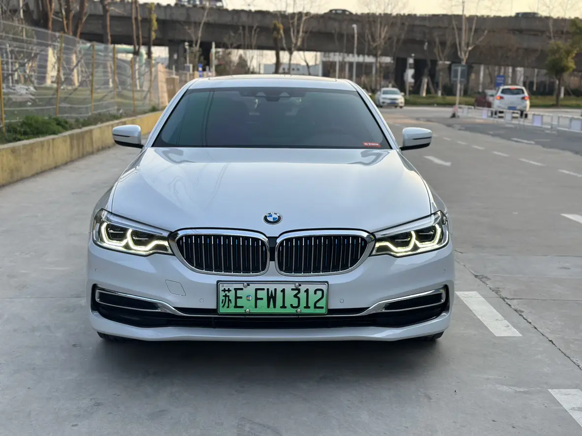 BMW 5 Series PHEV