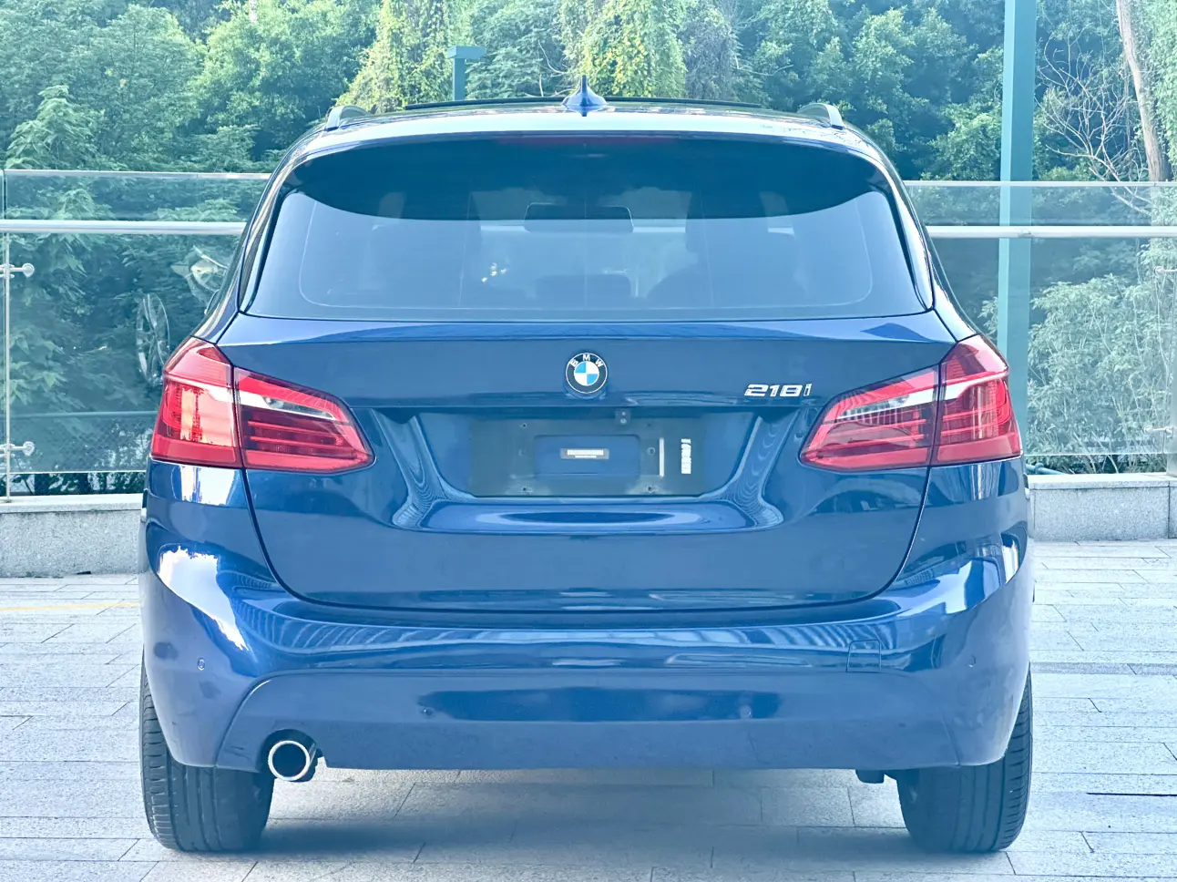 BMW 2 series station wagon (imported)