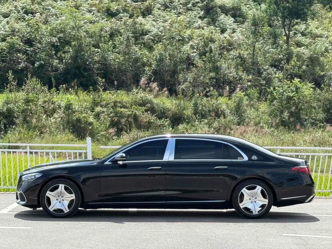 Mercedes-Benz Maybach S-Class